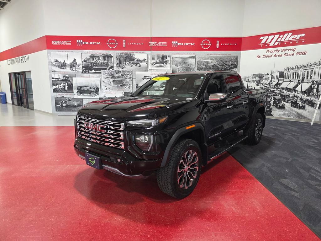 Certified 2024 GMC Canyon Denali AWD/4WD image 9