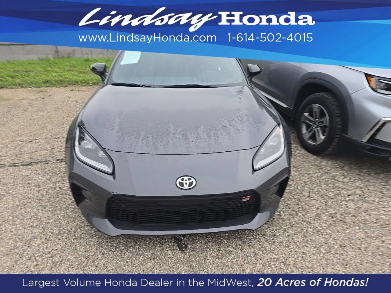 Used 2025 Toyota GR86 Premium w/ GR Wheel Package (TMS RWD image 2