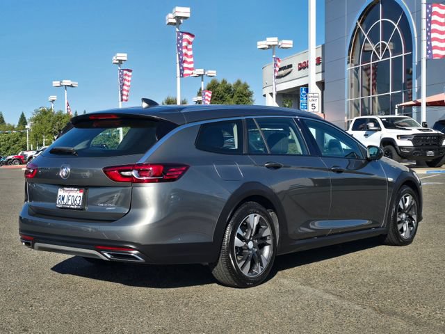 Used 2019 Buick Regal Preferred AWD/4WD image 4