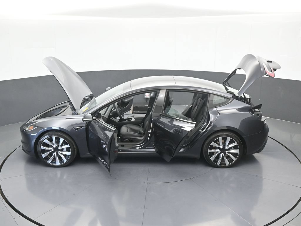 Used 2025 Tesla Model 3 Long Range RWD image 37