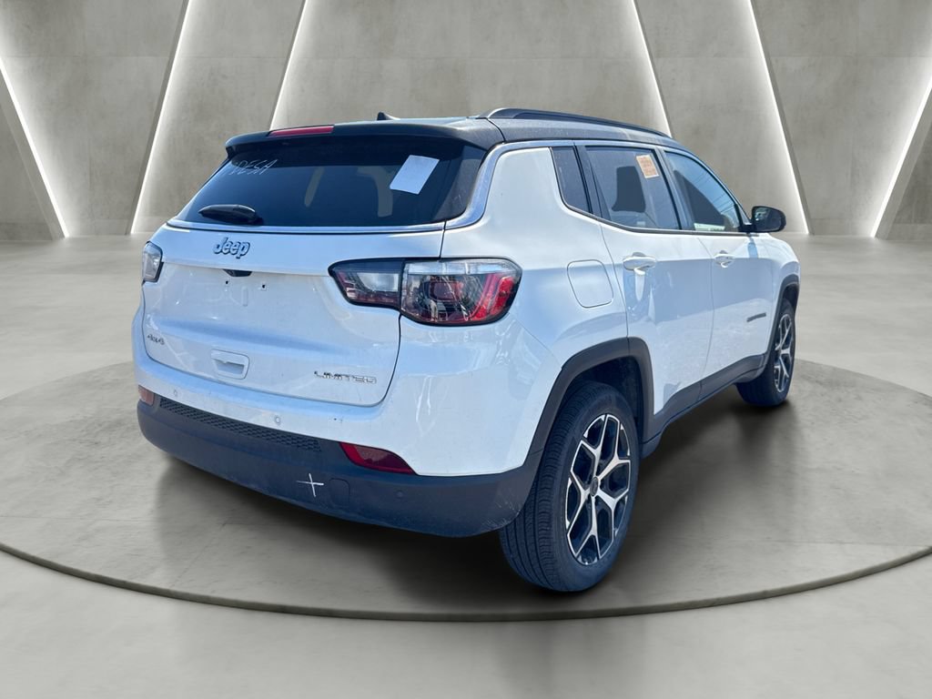 Used 2026 Jeep Compass Limited AWD/4WD image 5