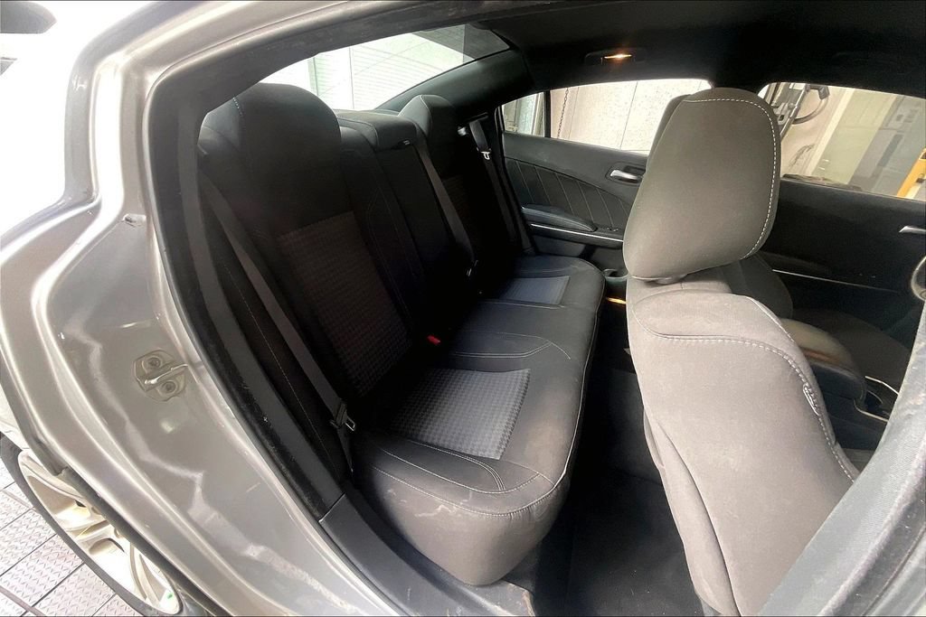 Used 2023 Dodge Charger SXT RWD image 15
