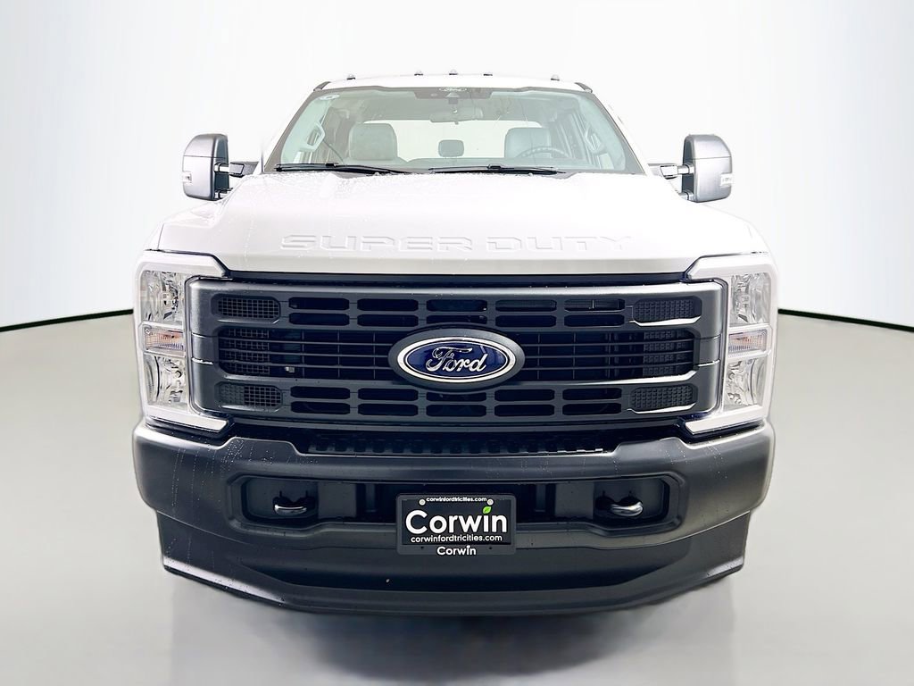 New 2026 Ford F350 XL image 4
