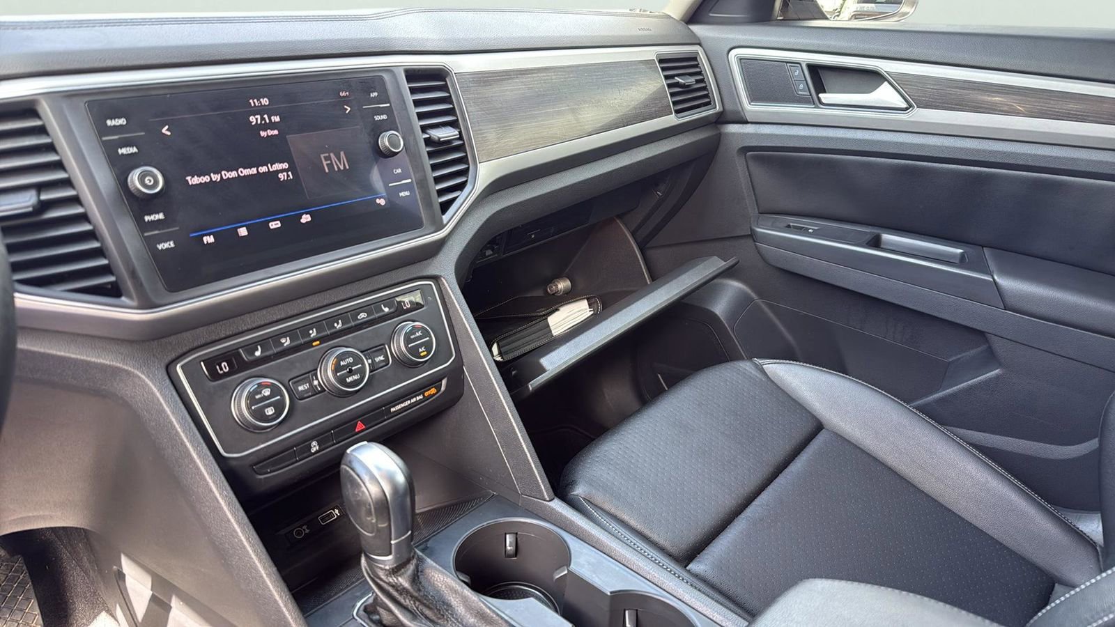 Used 2019 Volkswagen Atlas SE w/ Towing Package image 20