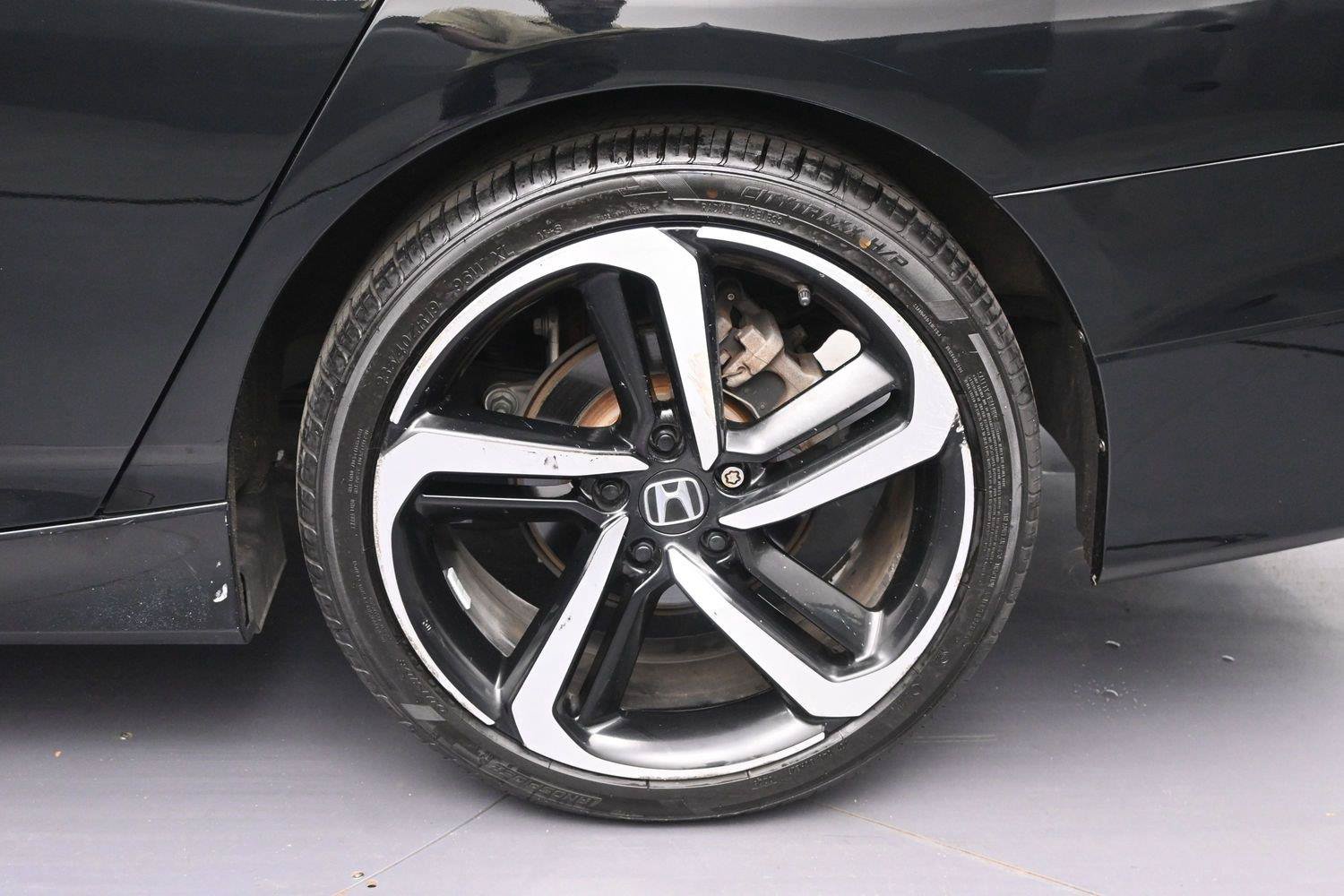 Used 2022 Honda Accord Sport image 11