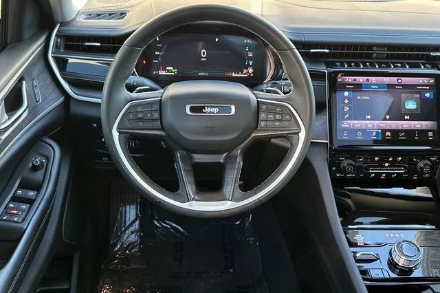 Certified 2022 Jeep Grand Cherokee Limited 4xe w/ Luxury Tech Group II AWD/4WD image 14