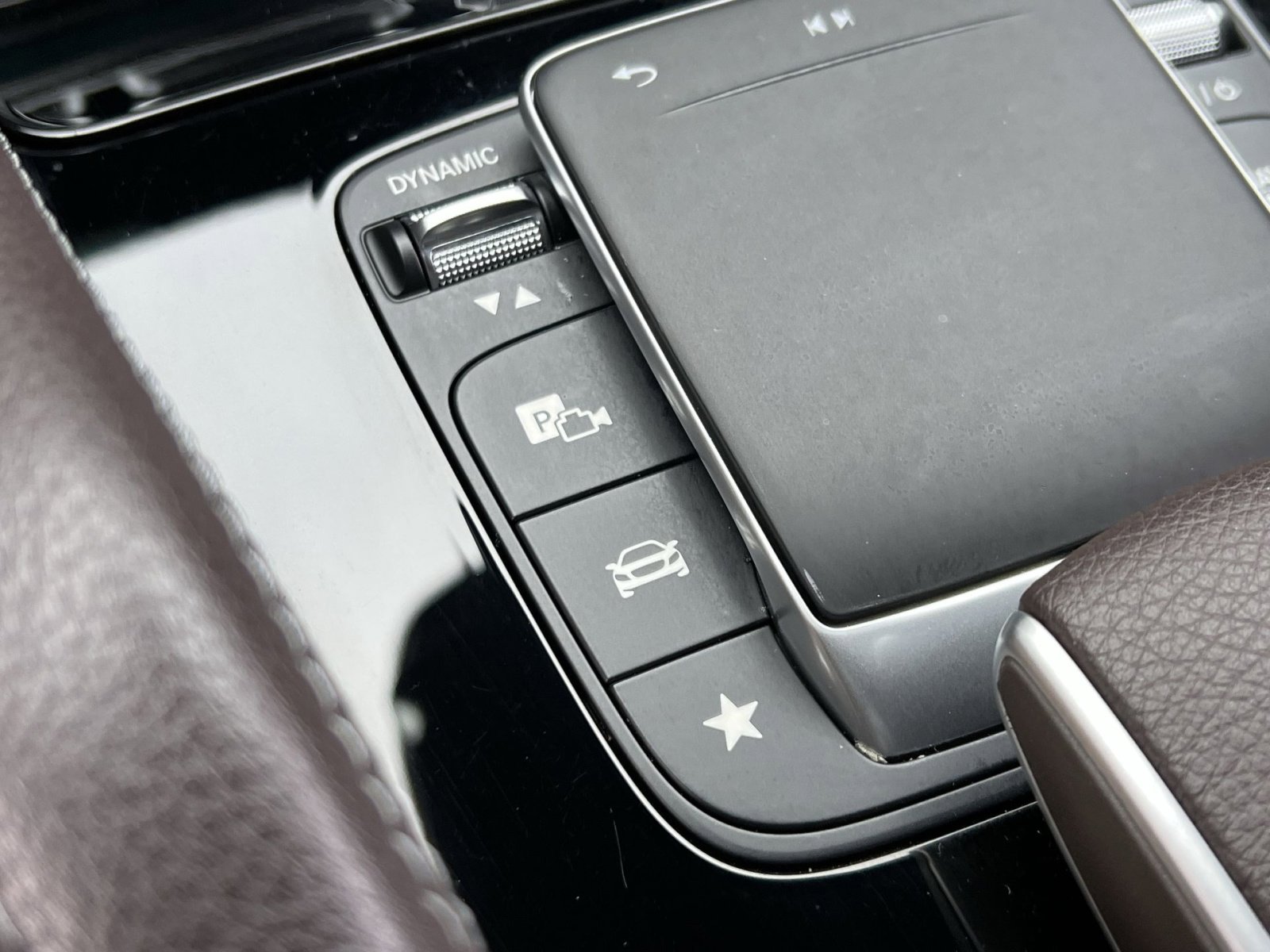 Certified 2022 Mercedes-Benz GLS 450 4MATIC image 33