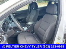 Used 2018 Chevrolet Malibu LT FWD image 11