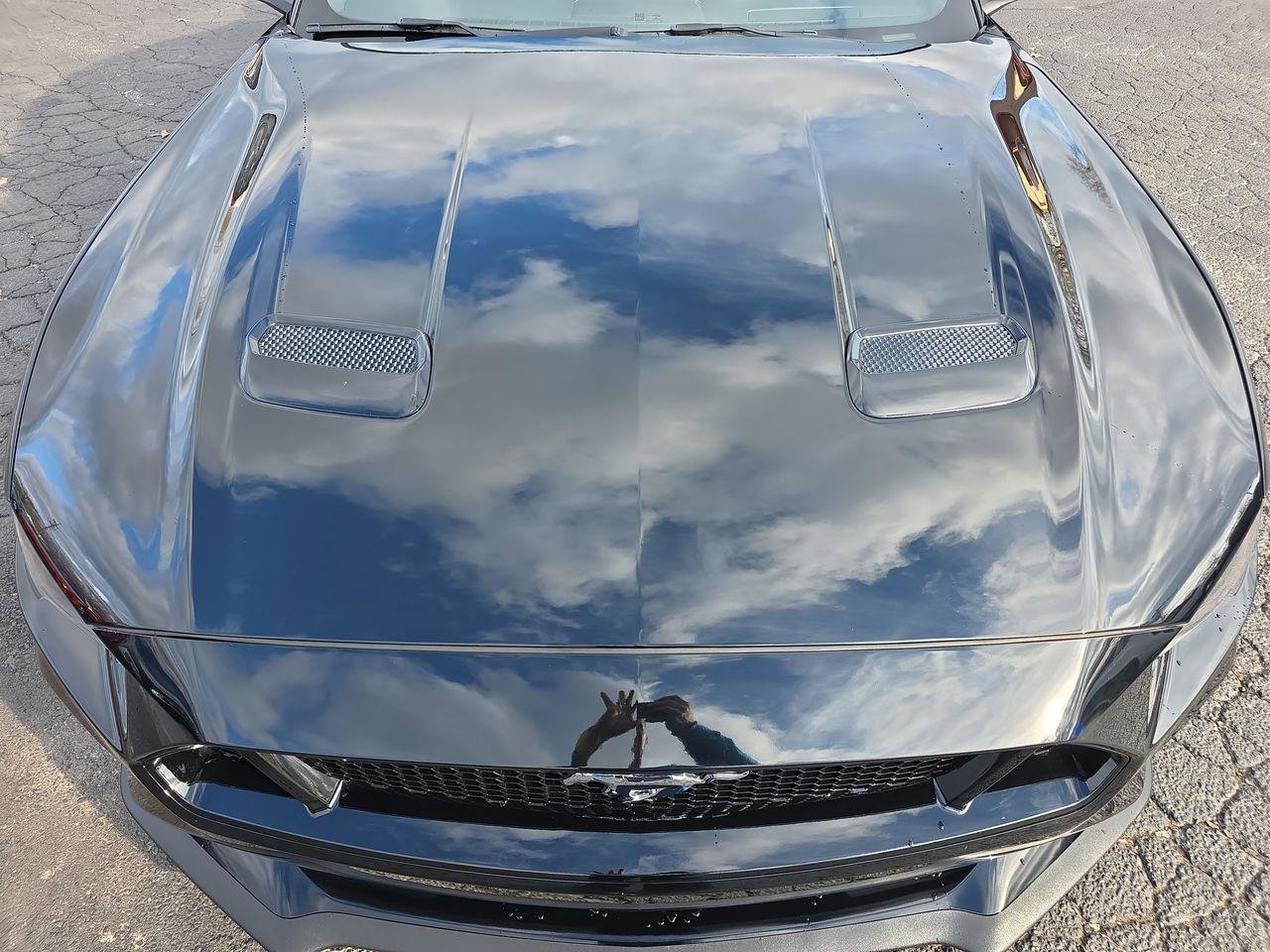 Used 2020 Ford Mustang GT w/ Equipment Group 301A image 30