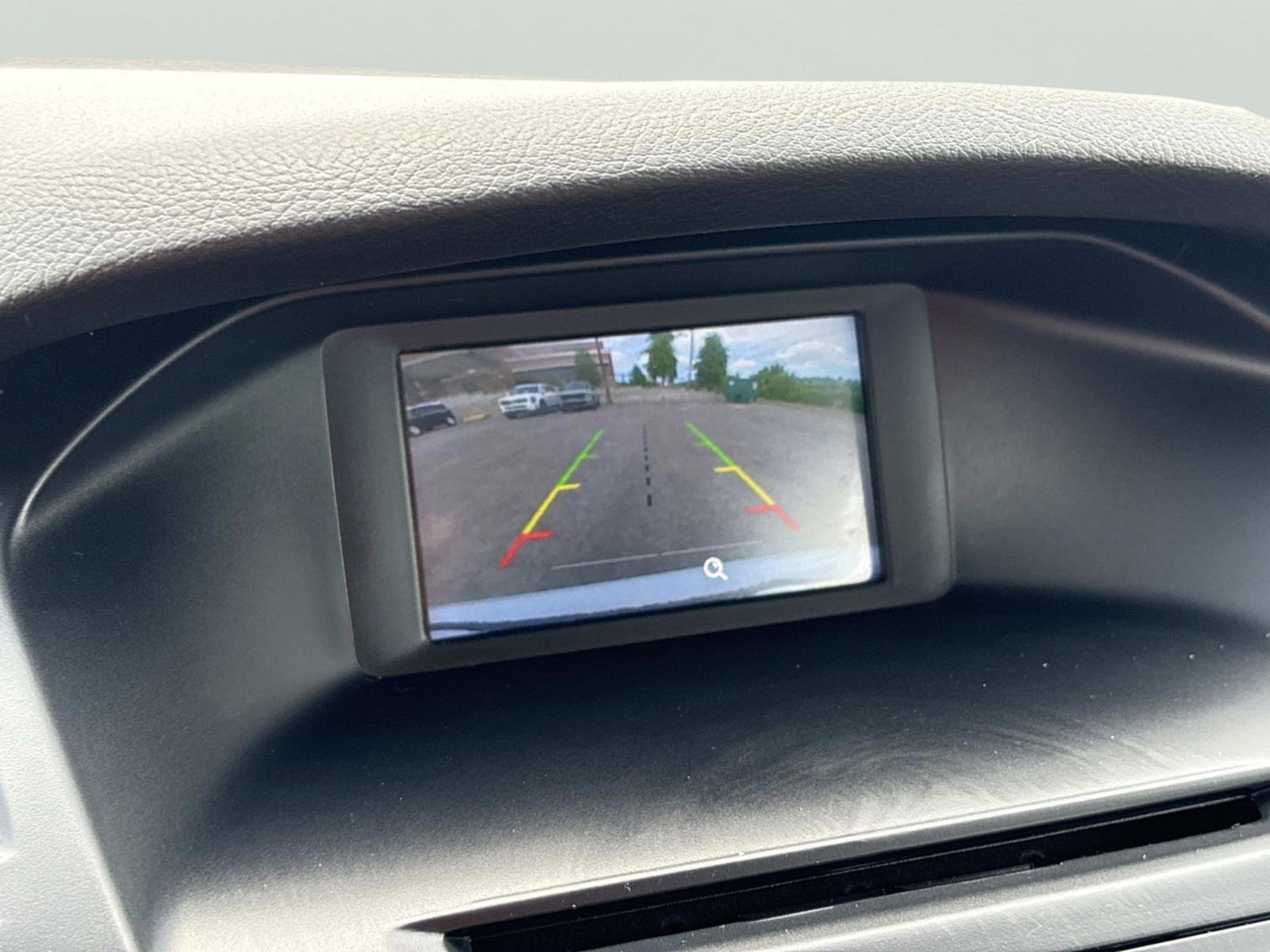 Used 2015 Ford Focus SE FWD image 26