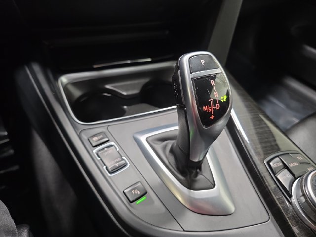 Used 2014 BMW 435i Convertible RWD image 22