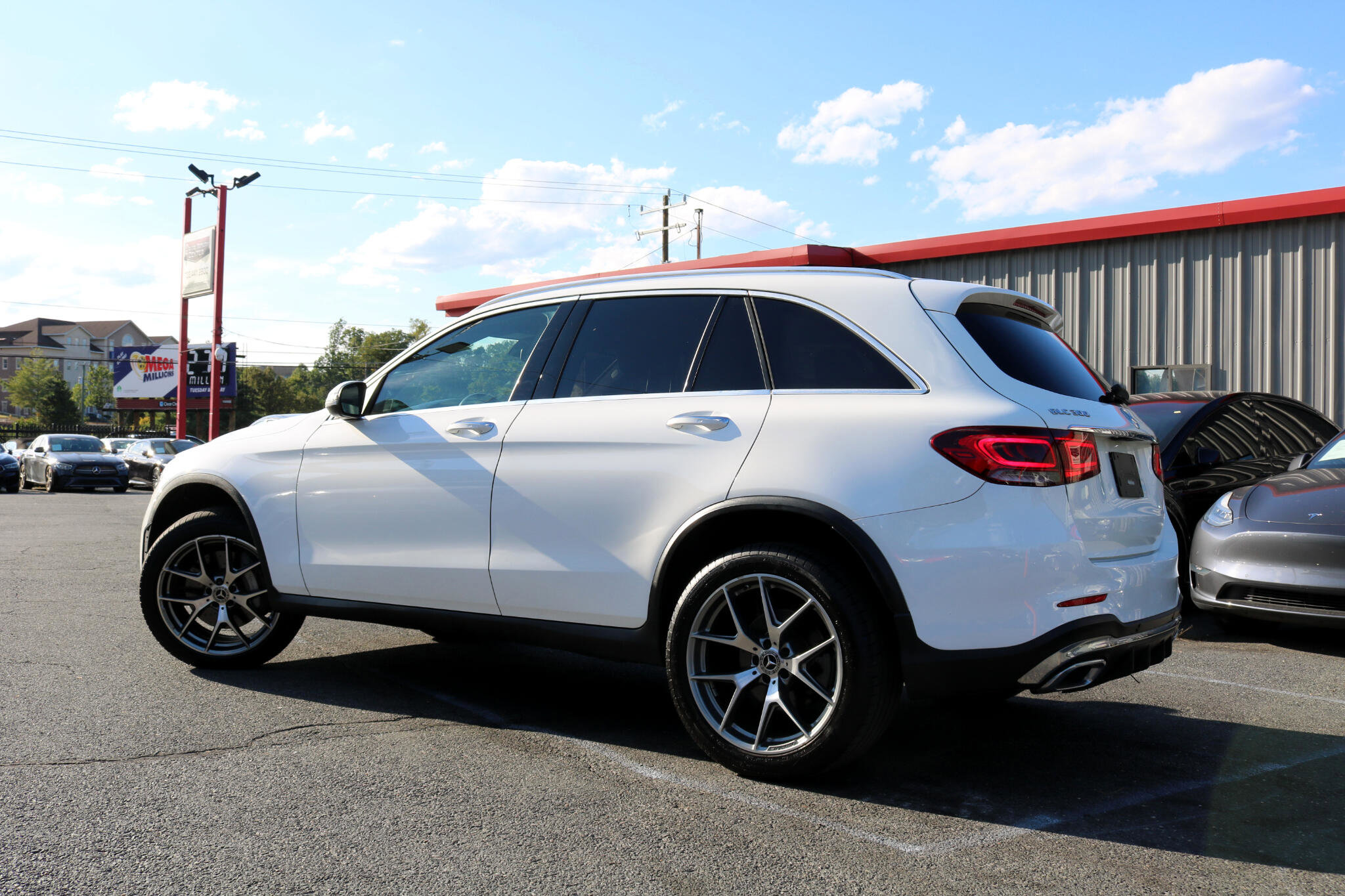 Used 2020 Mercedes-Benz GLC 300 4MATIC image 7