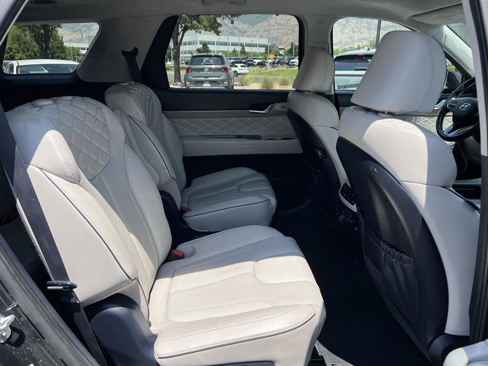 Used 2021 Hyundai Palisade Calligraphy w/ Cargo Package AWD/4WD image 26