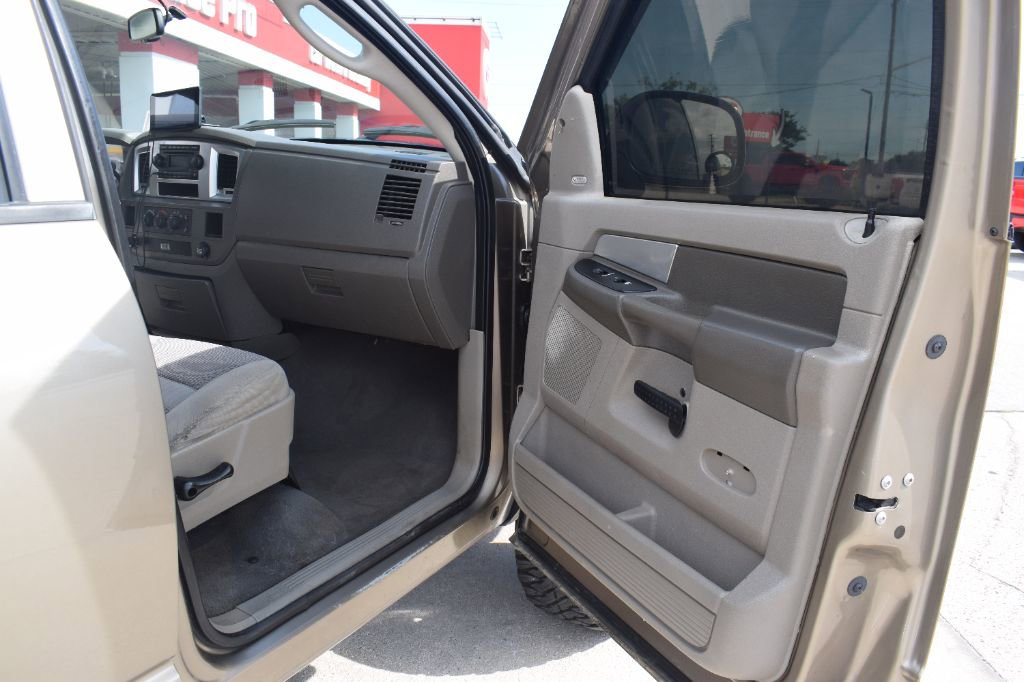Used 2008 Dodge Ram 1500 Truck SLT w/ Popular Equipment Group RWD image 16