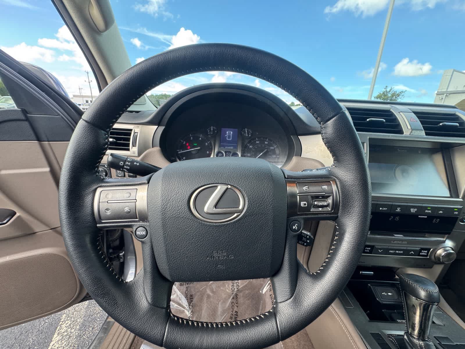 Used 2017 Lexus GX 460 w/ Navigation Package AWD/4WD image 26