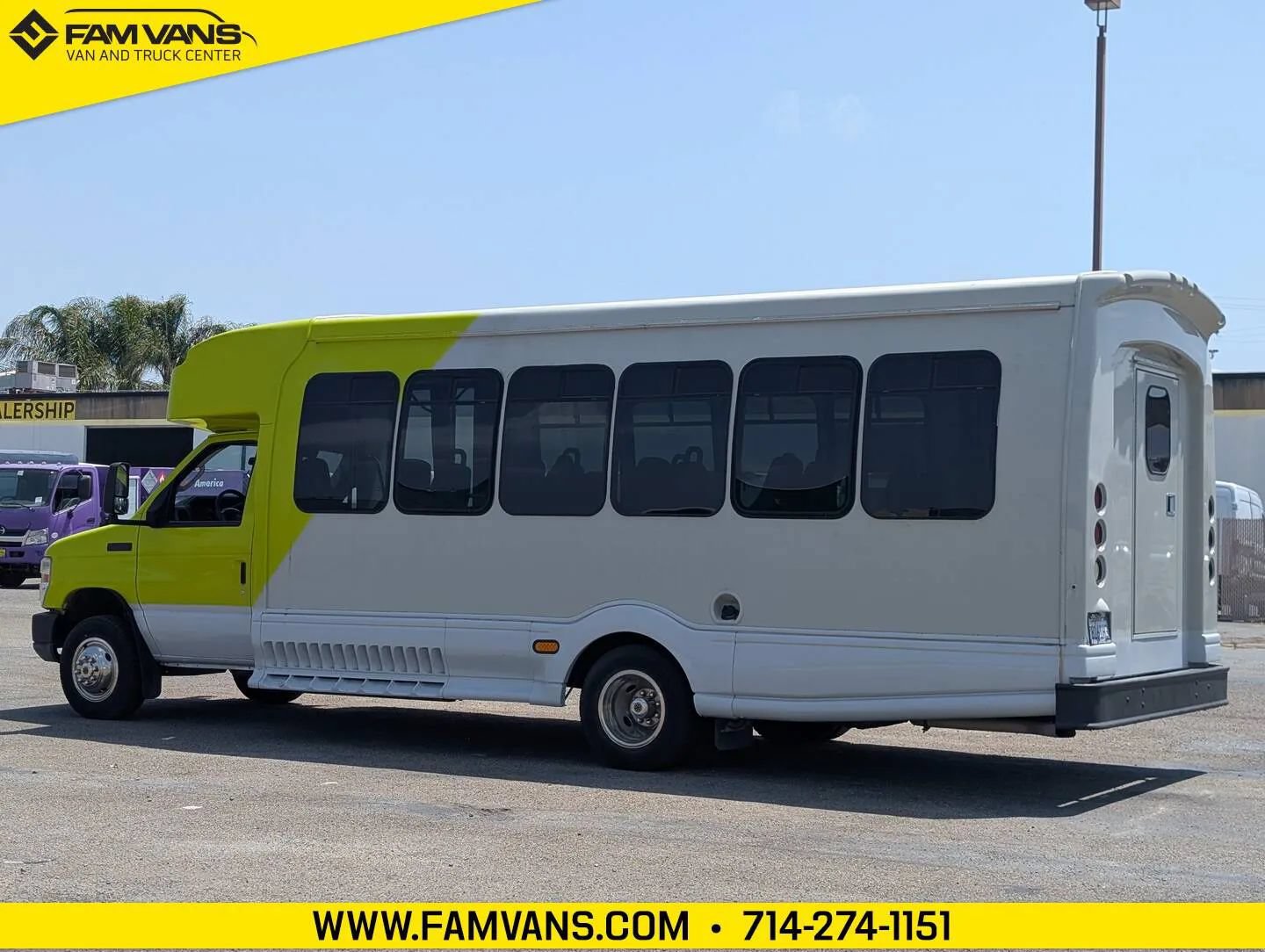 Used 2015 Ford E-450 and Econoline 450 Super Duty w/ Shuttle Bus Prep Package RWD image 5