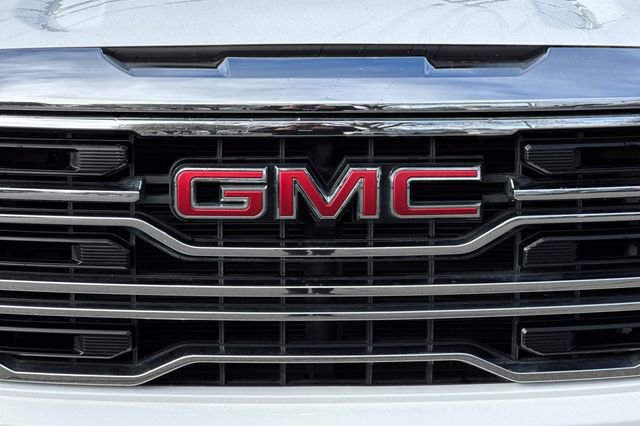 Used 2024 GMC Sierra 1500 SLT image 47