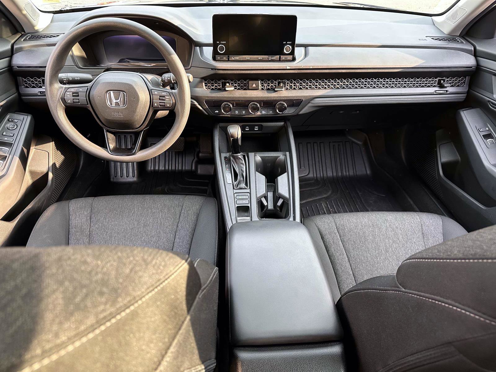 Used 2025 Honda Accord SE image 15