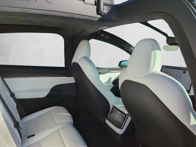 Used 2022 Tesla Model X image 22