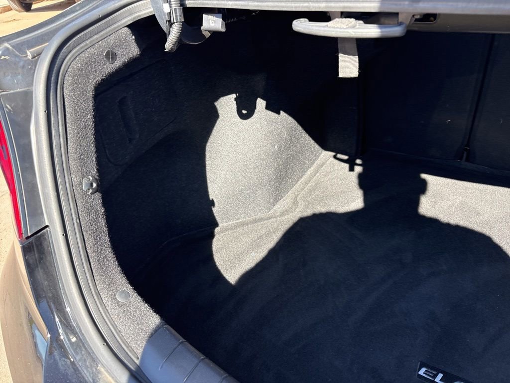 Used 2020 Hyundai Elantra Value Edition w/ Cargo Package (C1) image 43