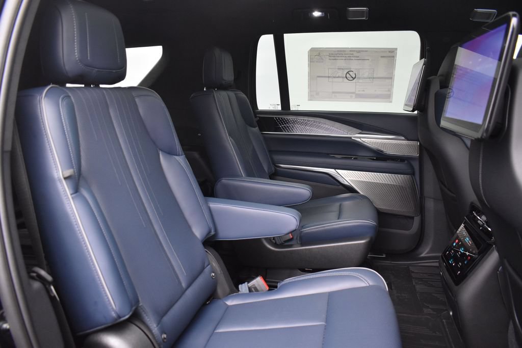 New 2026 Cadillac Escalade IQL Sport 2 w/ LPO, ONYX Package AWD/4WD image 37