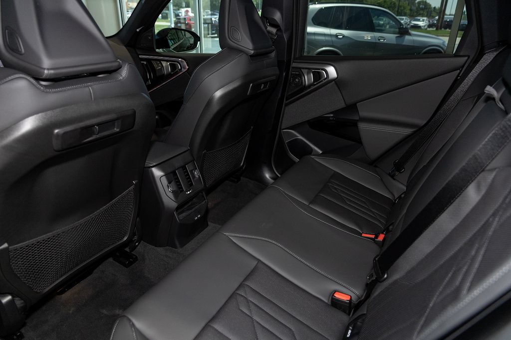 New 2026 BMW X3 xDrive30i w/ Convenience Package AWD/4WD image 9