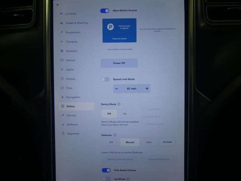 Used 2017 Tesla Model S 100D image 16