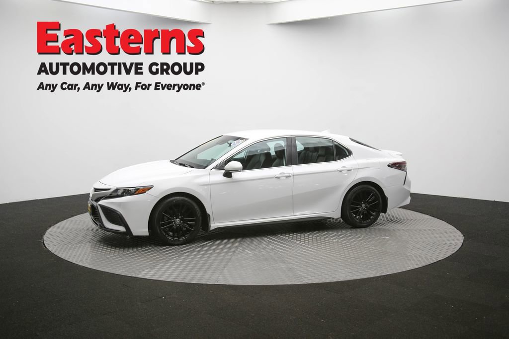 Used 2022 Toyota Camry SE image 56