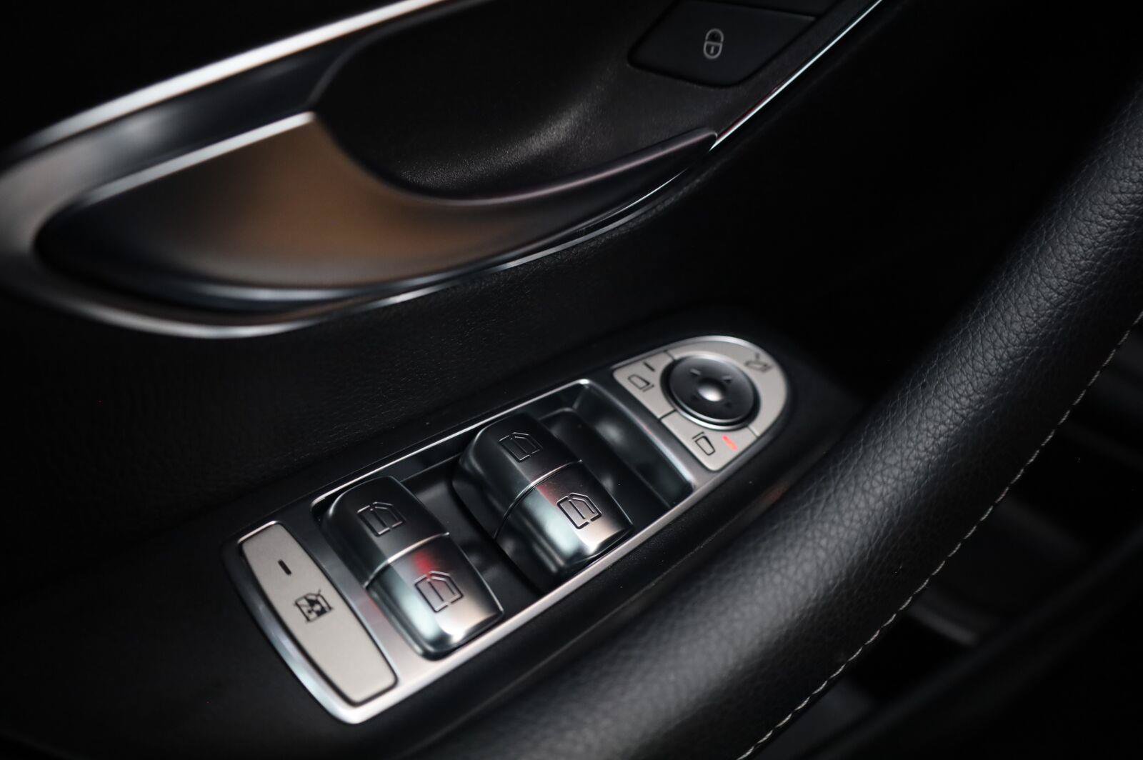 Used 2019 Mercedes-Benz E 300 image 38