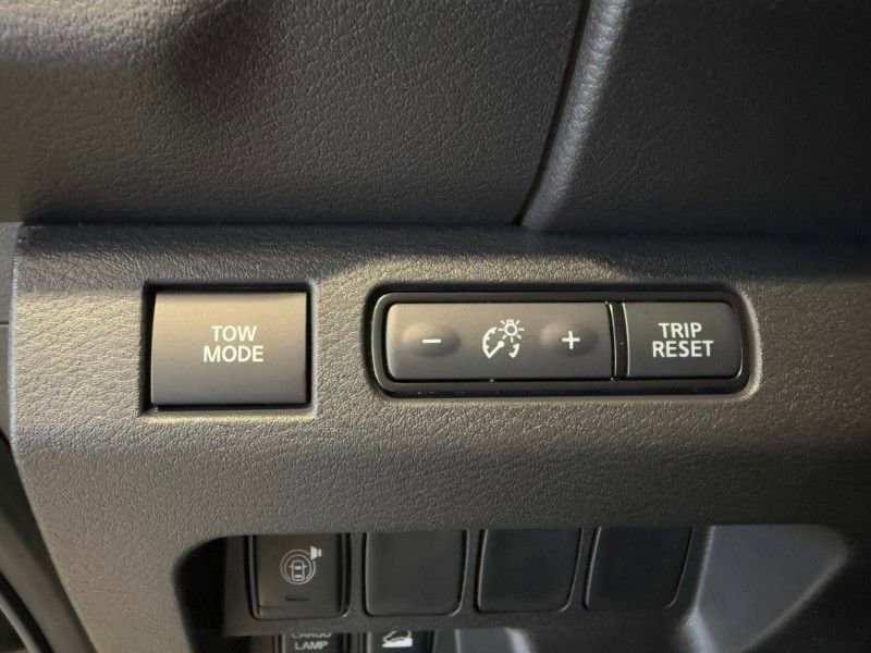 New 2025 Nissan Frontier PRO-4X image 40