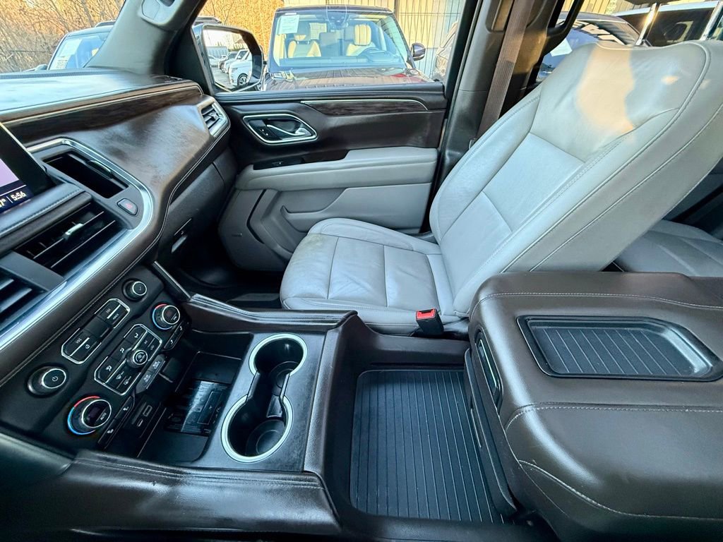 Used 2021 Chevrolet Tahoe LT w/ LT Signature Plus Package image 24