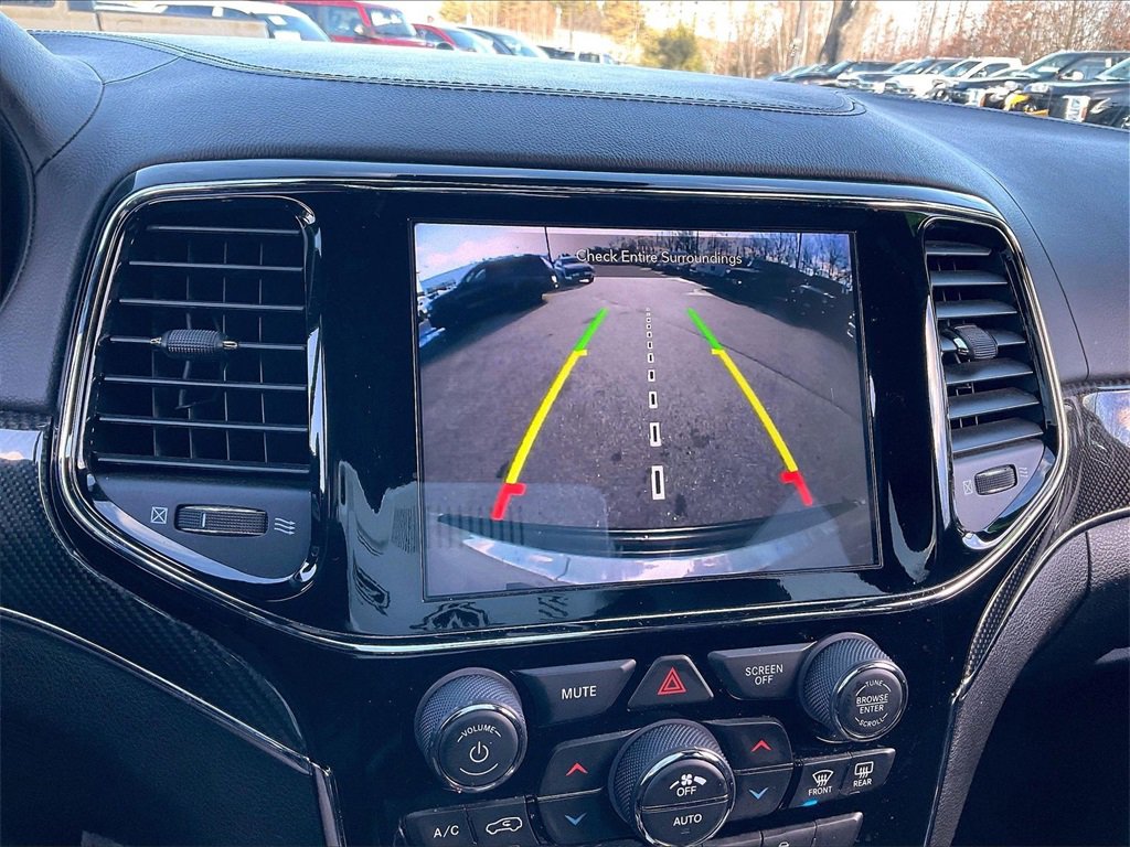 Used 2020 Jeep Grand Cherokee SRT image 18