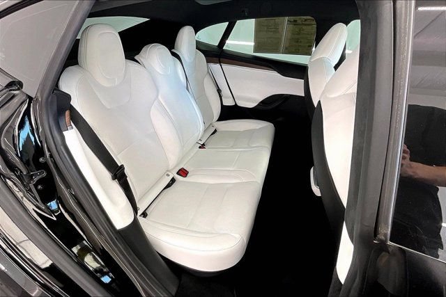 Used 2023 Tesla Model S Standard Range AWD/4WD image 18