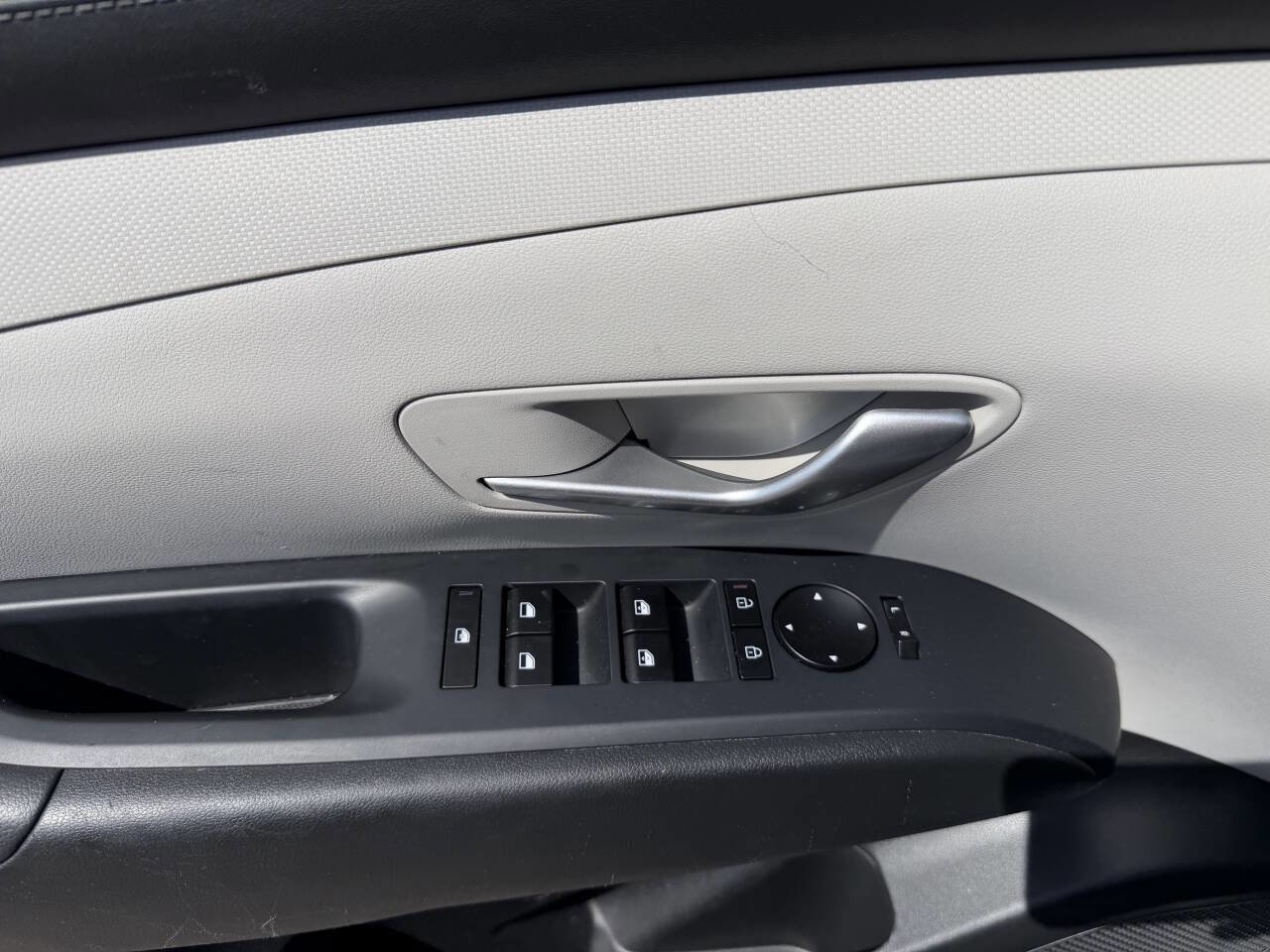 Used 2025 Hyundai Tucson SEL AWD/4WD image 11