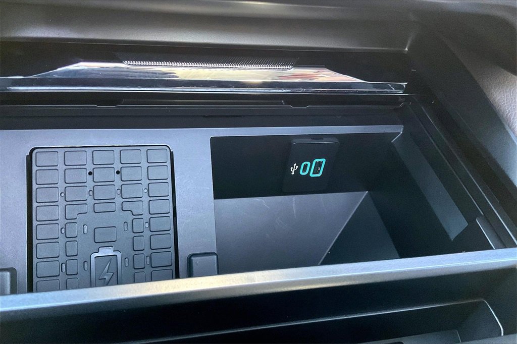 Used 2026 Ford F250 King Ranch w/ Chrome Package image 33