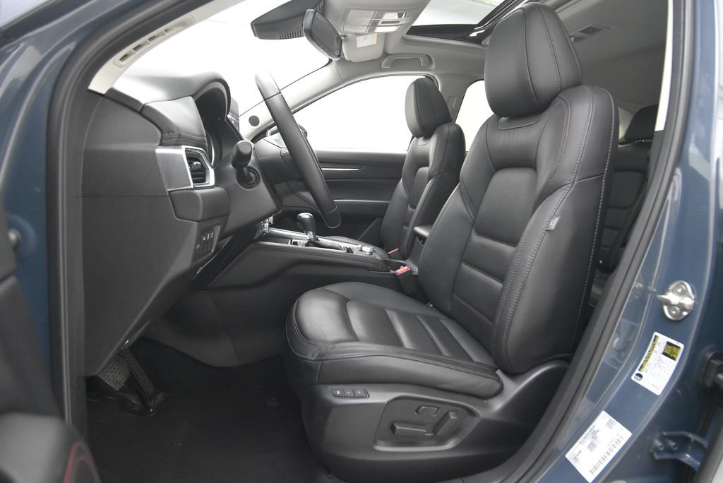 Certified 2025 MAZDA CX-5 Carbon Edition AWD/4WD image 25
