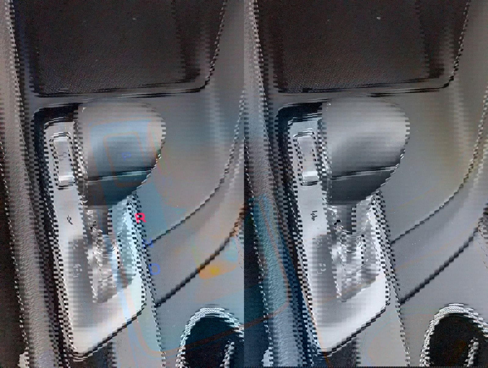 Used 2023 Genesis G70 2.0T image 26