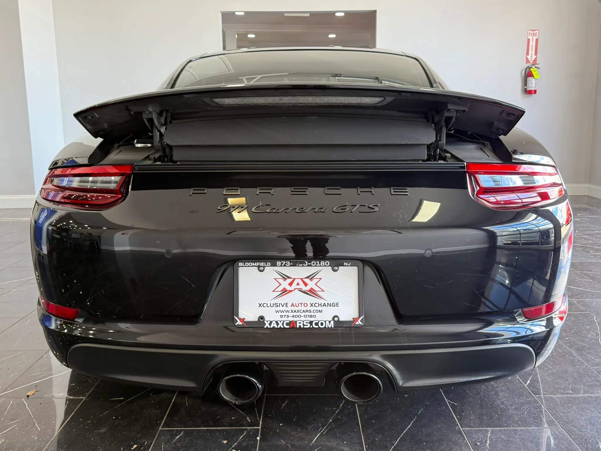 Used 2017 Porsche 911 GT3 RS image 5