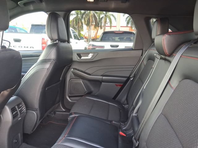 Used 2023 Ford Escape ST-Line w/ Tech Pack #1 FWD image 8