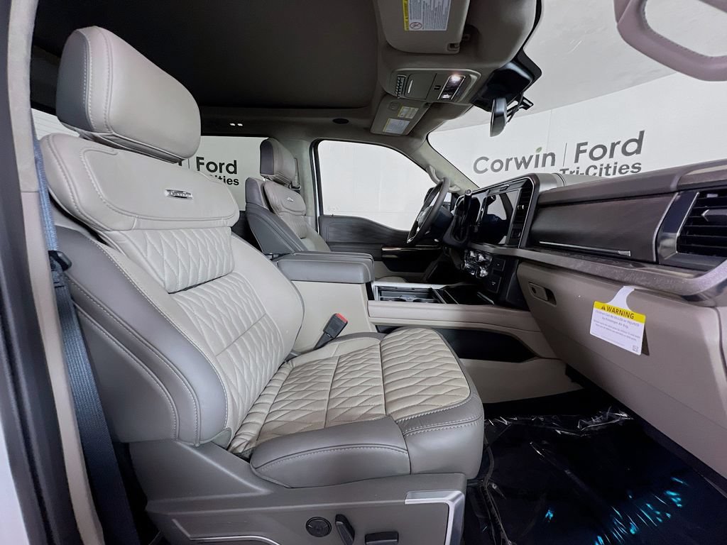 New 2026 Ford F350 Platinum w/ Platinum Plus Package AWD/4WD image 17