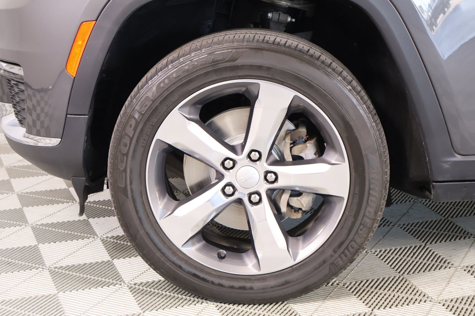 Used 2021 Jeep Grand Cherokee L Limited image 21