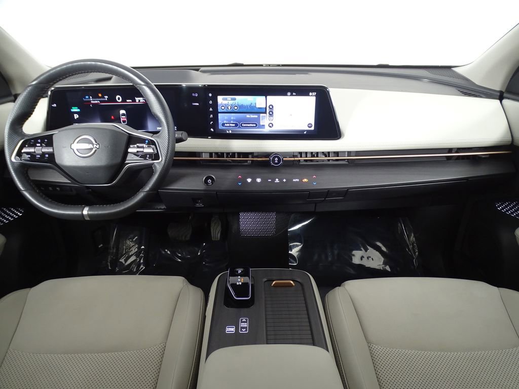 Used 2023 Nissan Ariya FWD image 32