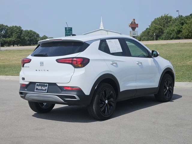 Used 2025 Buick Encore GX Preferred FWD image 7