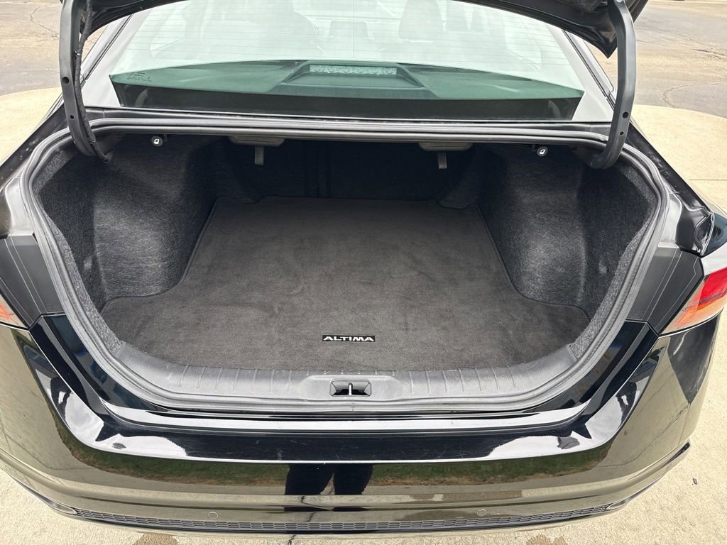 Used 2024 Nissan Altima 2.5 SV image 45