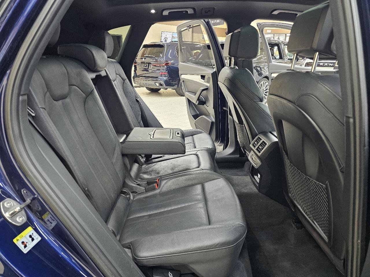 Used 2018 Audi SQ5 Premium Plus w/ S Sport Package AWD/4WD image 24