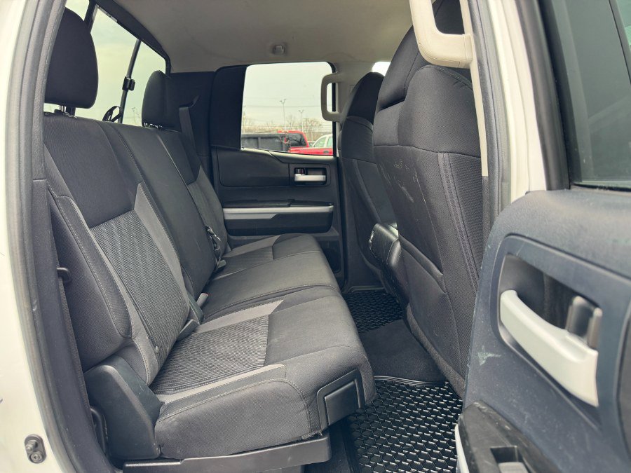 Used 2016 Toyota Tundra SR5 AWD/4WD image 18