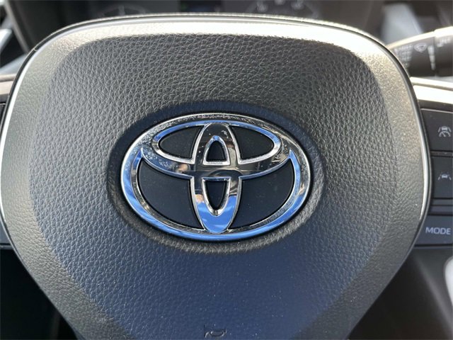 Used 2024 Toyota Corolla SE image 27