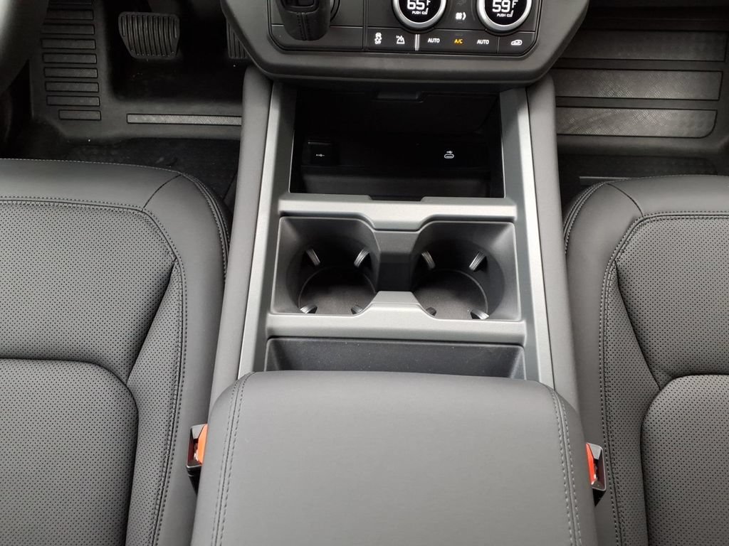 New 2026 Land Rover Defender 110 S AWD/4WD image 21