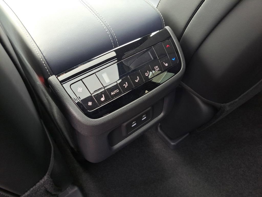 New 2026 INFINITI QX60 Sport w/ Dark Cargo Package image 7