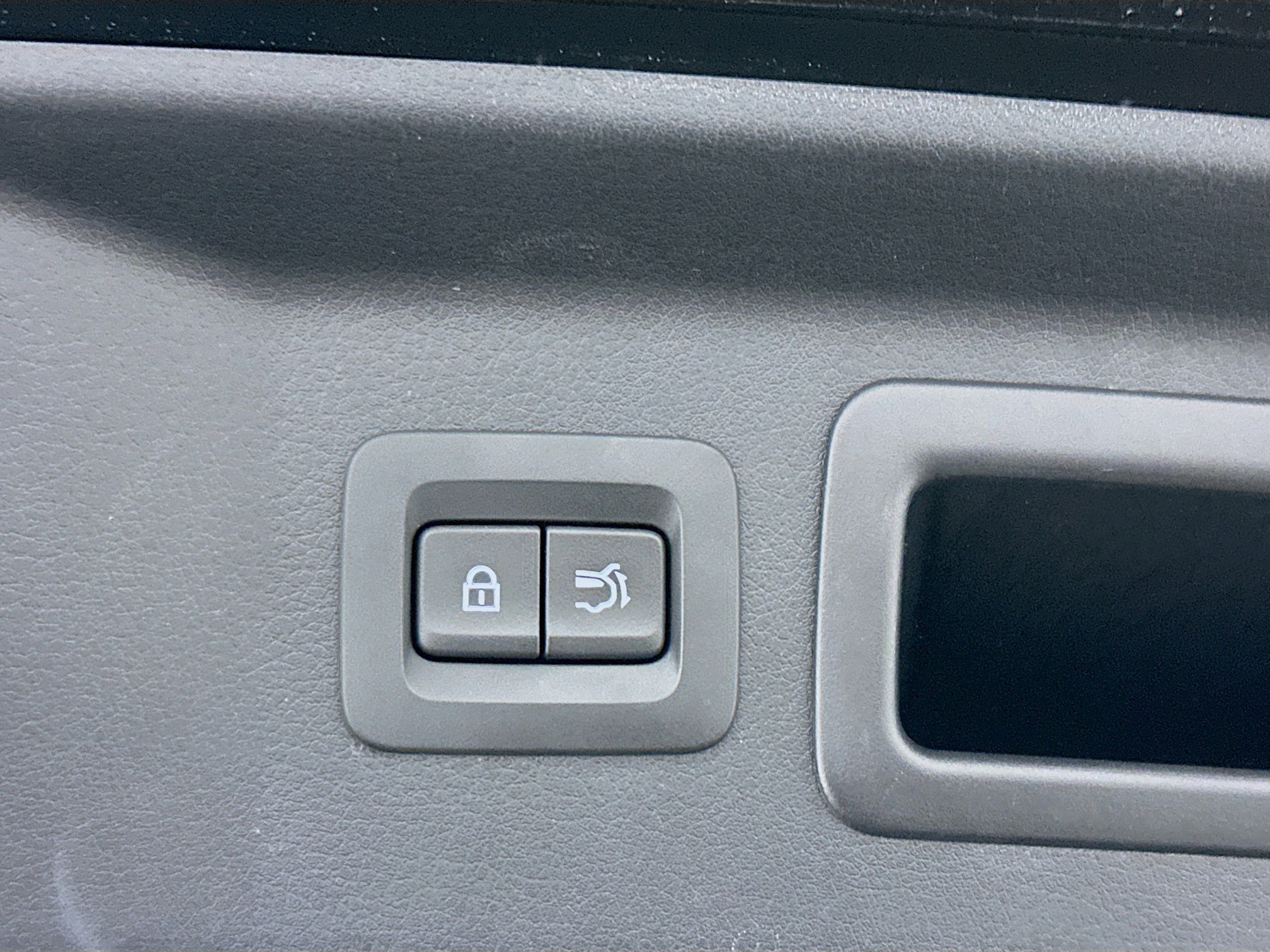 Used 2024 MAZDA CX-90 Plug-In Hybrid w/ Premium Pkg image 33